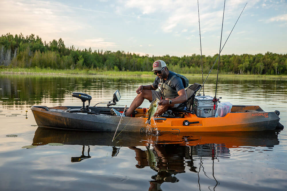 4 Alasan Harus Menggunakan Kayak Fishing  Model Pedal